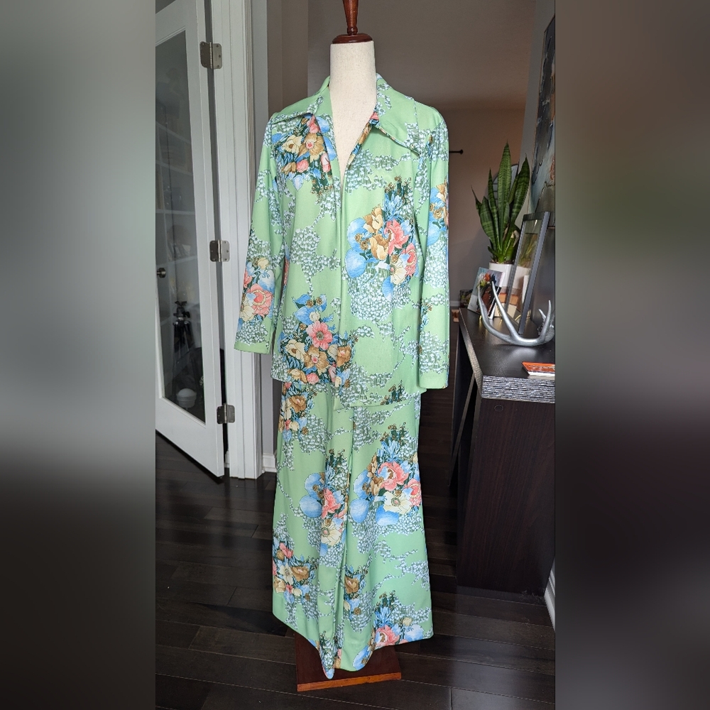 Vintage‎ pantsuit EUC